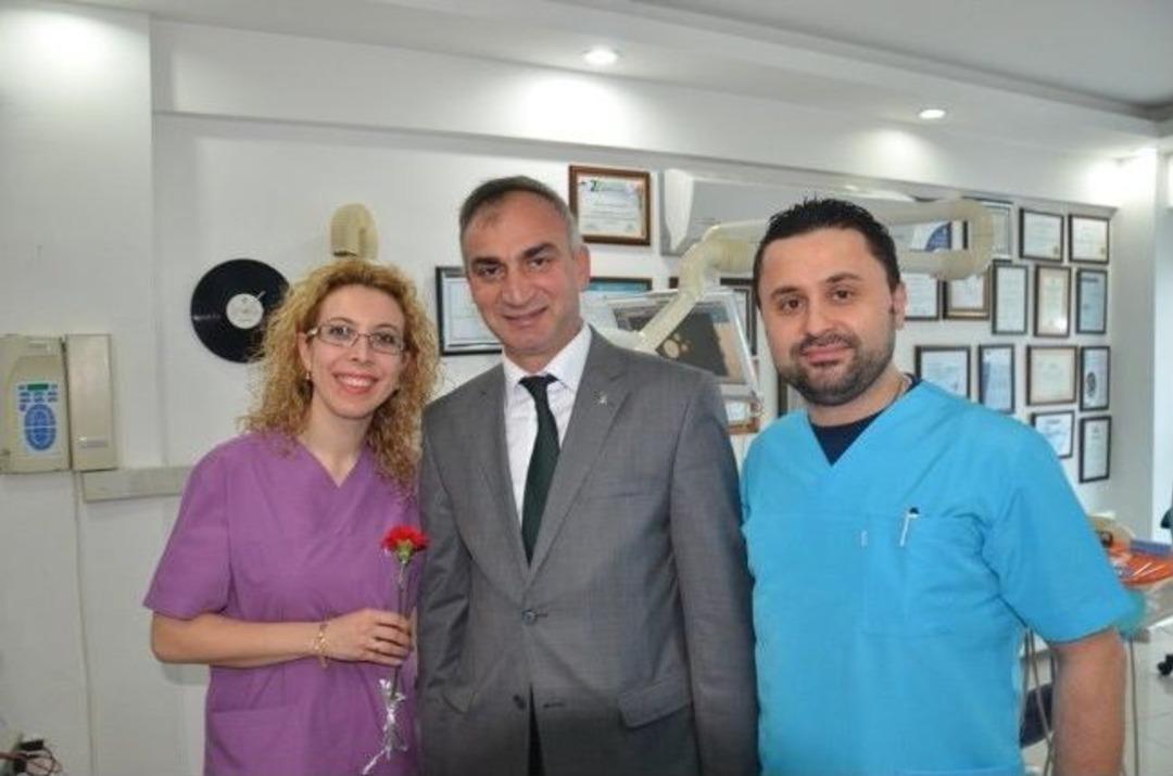 Dr. Yılmazer Kadınlar G&uuml;n&uuml;n&uuml; Kutladı