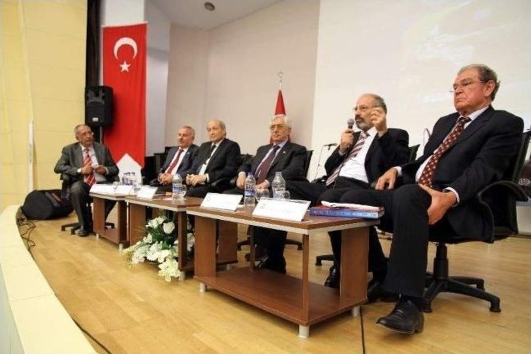 &lsquo;22. Yılında 21. Y&uuml;zyıla Harran &Uuml;niversitesi&rsquo; Paneli