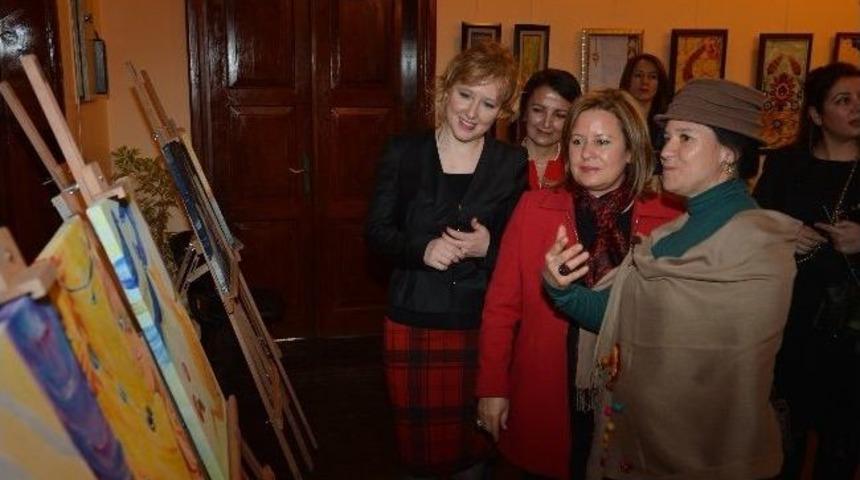 Milli Eğitim M&uuml;d&uuml;rl&uuml;ğ&uuml;&rsquo;nden &lsquo;8 Mart&rsquo; Sergisi