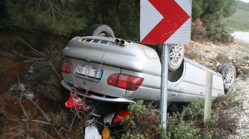 Bilecik'te Otomobil Takla Attı: 3 Yaralı