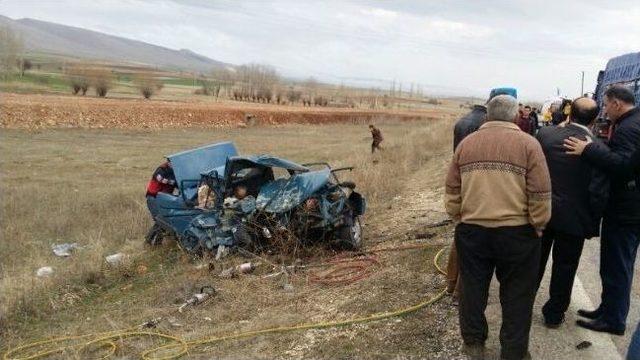 Isparta&rsquo;da Trafik Kazası: 3 &Ouml;l&uuml;, 3 Yaralı 1