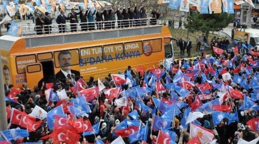 B&uuml;lent Arın&ccedil;, Seydişehir&rsquo;de Konuştu