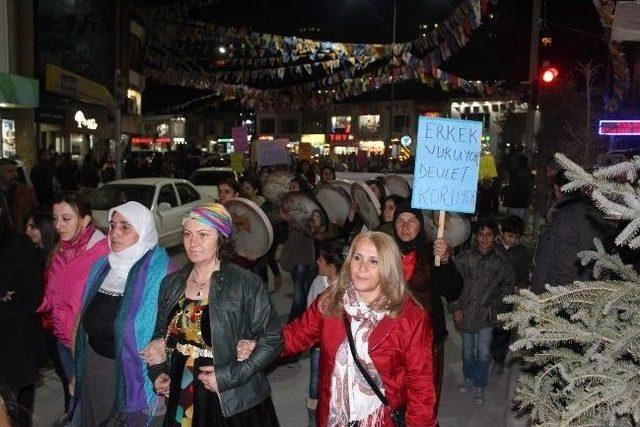Kesk Kadın Meclisi&rsquo;nden Meşaleli 8 Mart Kutlaması 2