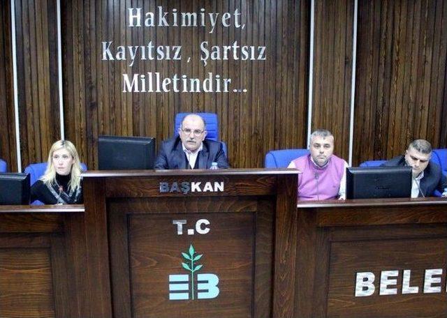 Edremit Belediye Meclisi Toplandı 1