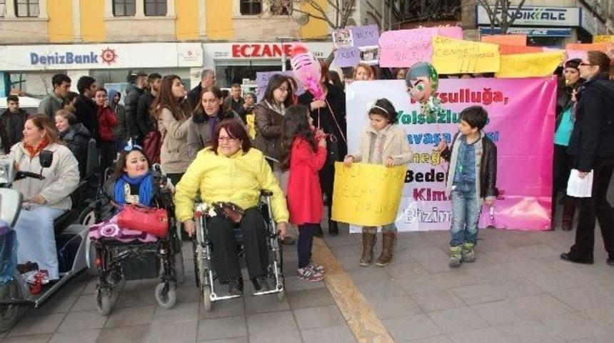 Giresun&rsquo;da Kadınlardan Y&uuml;r&uuml;y&uuml;ş