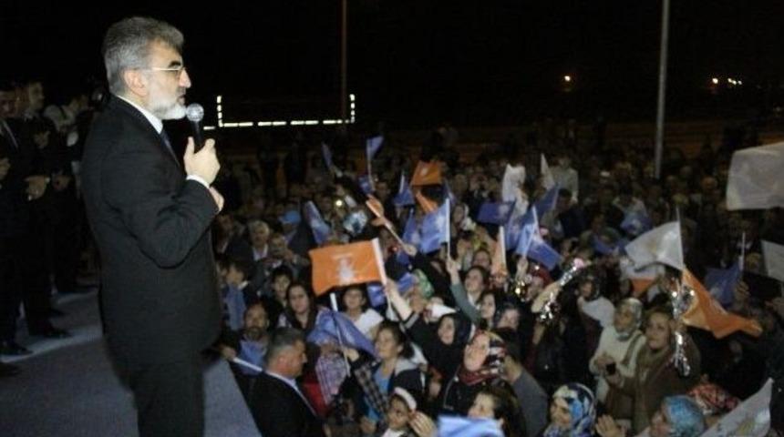 Bakan Yıldız, İskenderun&rsquo;da Coşkuyla Karşılandı