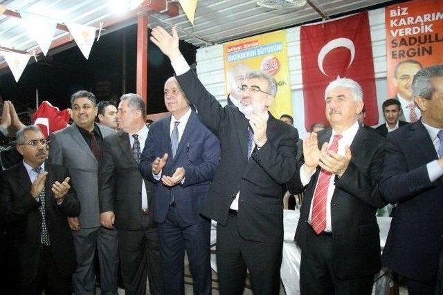 Bakan Yıldız, İskenderun’da Coşkuyla Karşılandı