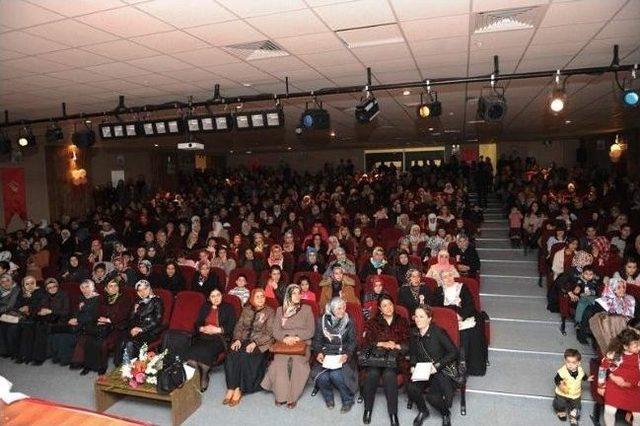 Van&rsquo;da 8 Mart D&uuml;nya Kadınlar G&uuml;n&uuml; Etkinliği 1