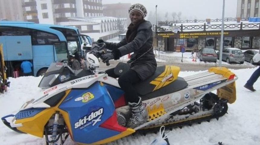 Yabancı &Ouml;ğrencilerin Uludağ Keyfi