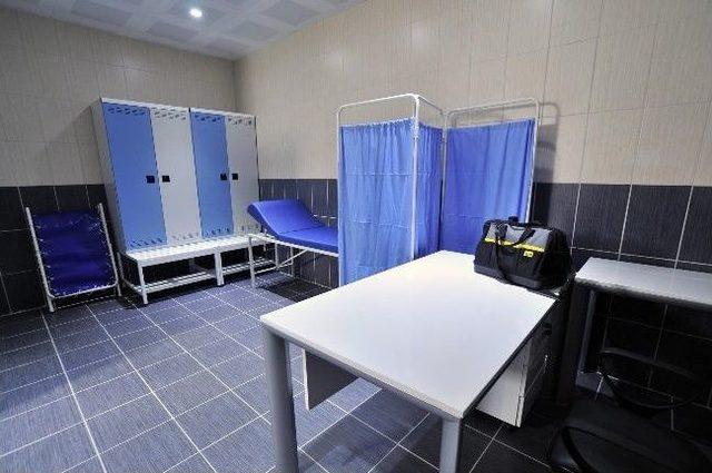 &Uuml;&ccedil; Dev Spor Tesisi Kapılarını A&ccedil;ıyor 3