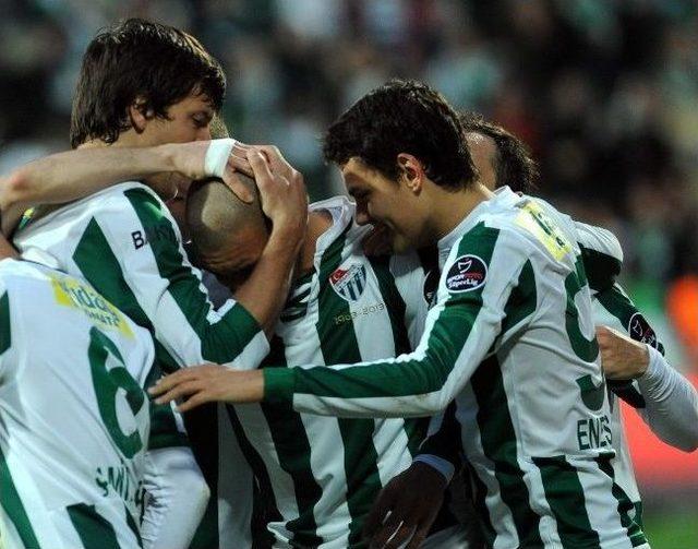 Timsah Evinde Güzel 1