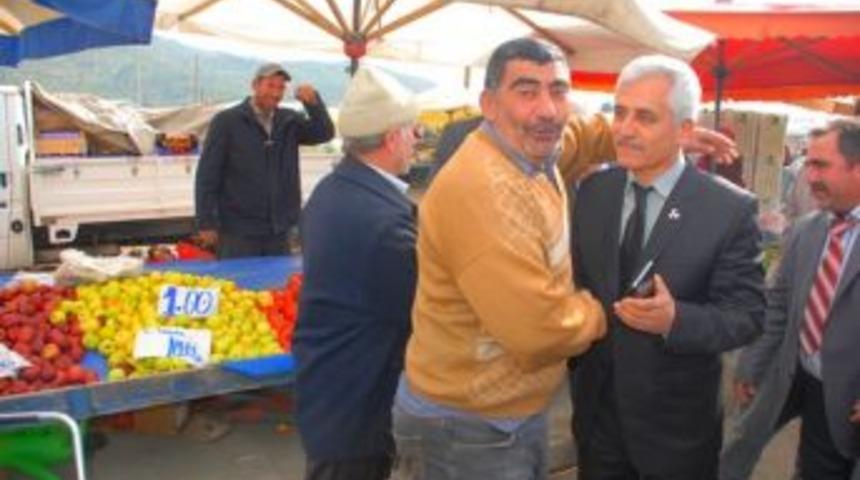 MHP Adayı Kurşun'un Osmancık Sebze Pazarı Esnaf Ziyareti