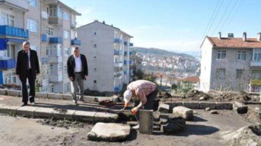 Başkan &Ccedil;imenoğlu &ccedil;alışmaları inceledi