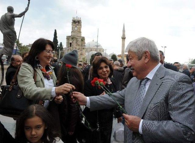 Antalyalı Kadınlar Yedi Farklı Dilde Şarkı S&ouml;yledi 1