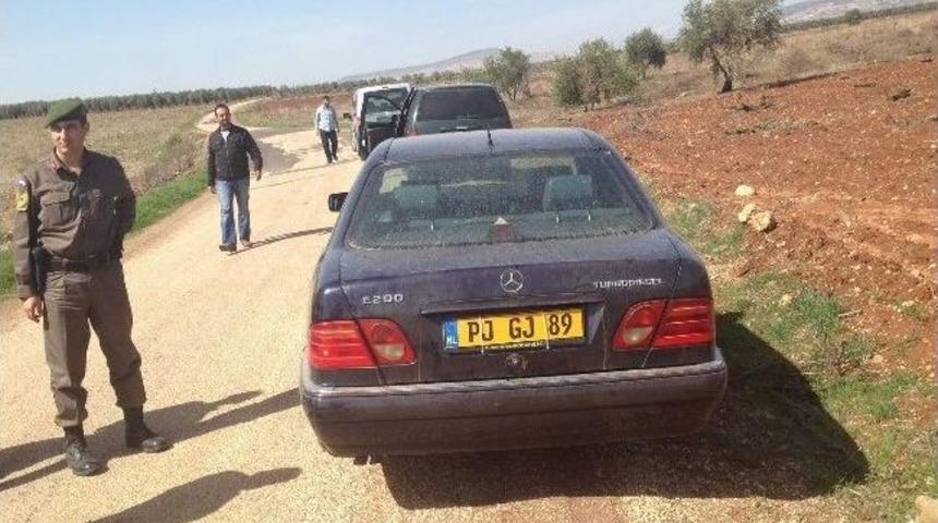 Jandarma, &Ccedil;alınan Ara&ccedil;ları Sahiplerine Teslim Etti