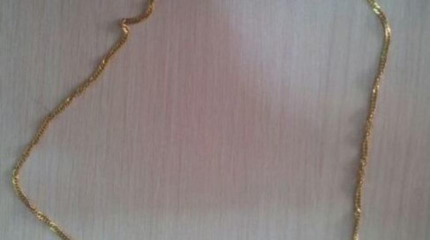 Kadınlara Kapka&ccedil; Yaptılar Polisten Ka&ccedil;amadılar