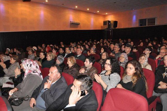 Sinop Belediye Konservatuvarı Korosu, Gerze’de Konser Verdi