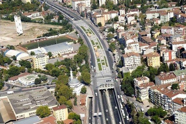 Kocaeli'nin Her Köşesinde Kesintisiz Ulaşım Dönemi Başladı