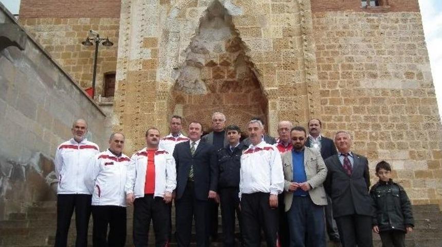 Emniyet M&uuml;d&uuml;r&uuml; Adalar, Afşin'i Ziyaret Etti