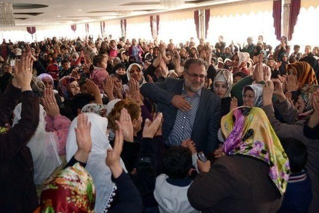 Gülaçar Kadınların 8 Mart Kadınlar Gününü Kutladı