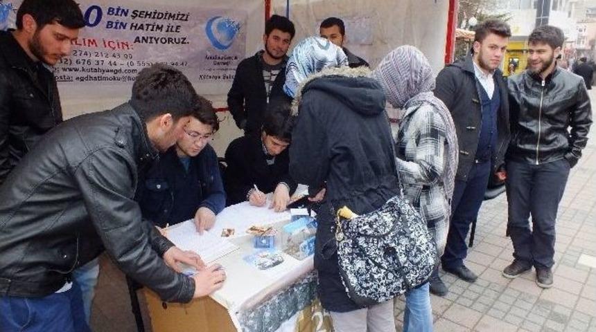 Anadolu Gen&ccedil;lik Derneği'nden 'her Şehide Bir Hatim'