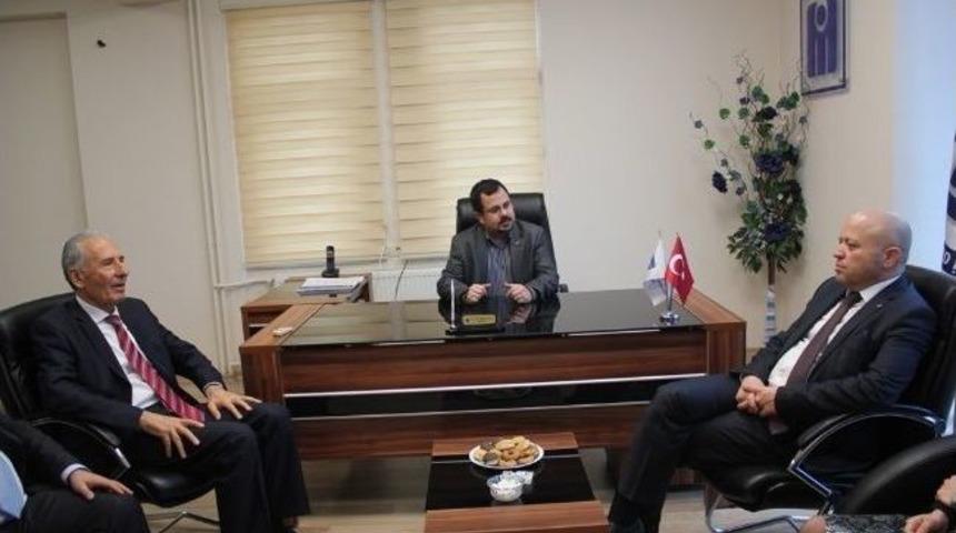 Ak Parti&rsquo;li Pekg&uuml;zel: &ldquo;deprem Değil, Bina &Ouml;ld&uuml;r&uuml;r&rdquo;