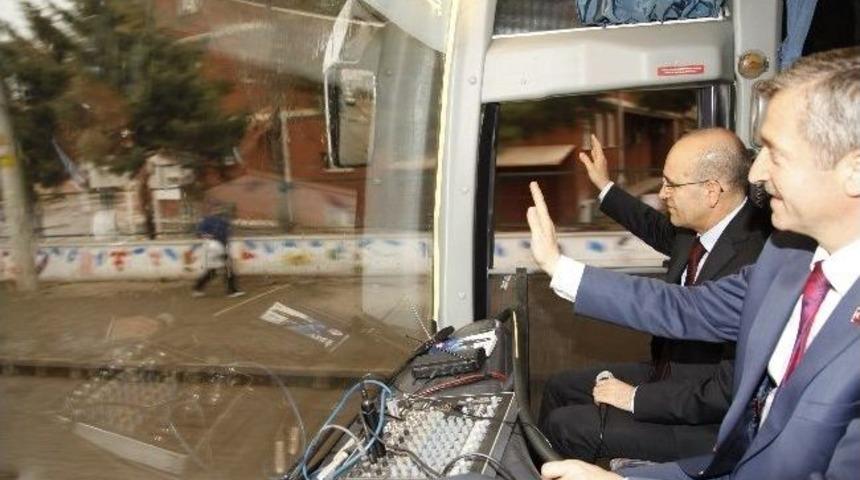 Bakan Şimşek, &ldquo;başkan Tahmazoğlu T&uuml;rkiye&rsquo;nin En Başarılı Belediye Başkanlarından Biri&rdquo;