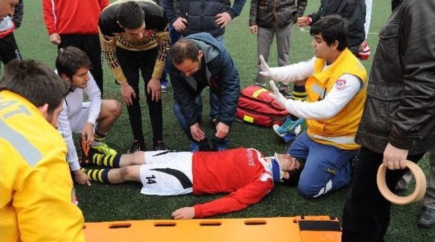 Yozgat&rsquo;ta Amat&ouml;r K&uuml;me Ma&ccedil;ında &Ccedil;ıkan Kavgada 2 Futbolcu Hastanelik Oldu