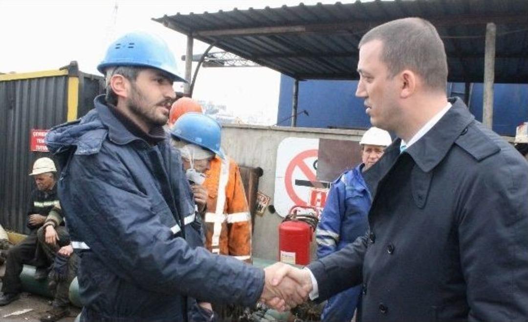 Chp Belediye Başkan Adayı Barış Eroğlu Gemi S&ouml;k&uuml;m Tesislerini Ziyaret Etti