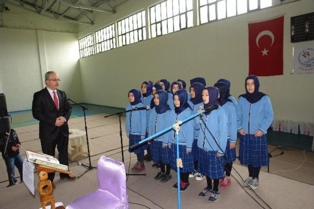 Kastamonu'da &Ouml;ğrencilerden Kur'an Ziyafeti