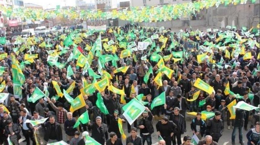 H&uuml;da-par Genel Başkan Zekeriya Yapıcıoğlu Van&rsquo;da