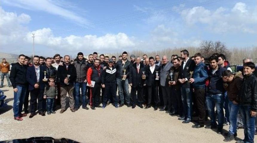 Başkan, Pist S&ouml;z&uuml;n&uuml; Tuttu