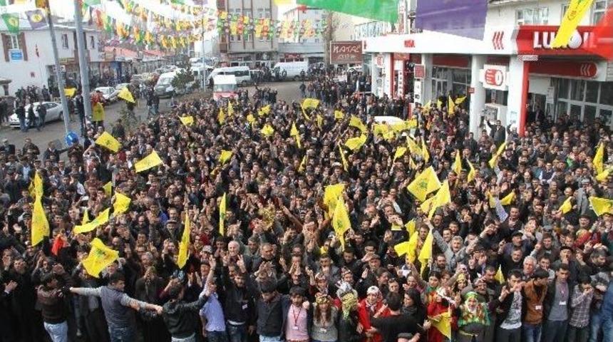 Demirtaş, Ardahan&rsquo;da Partililere Hitap Etti