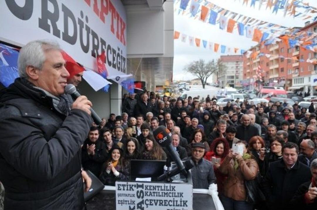Bozbey&rsquo;den G&ouml;r&uuml;kle Ve Balkan Mahalleleri&rsquo;ne Se&ccedil;im Ofisi