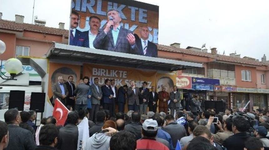 Ak Parti Yeniceoba Ve Kandil&rsquo;de &Ccedil;alışmalarını S&uuml;rd&uuml;r&uuml;yor
