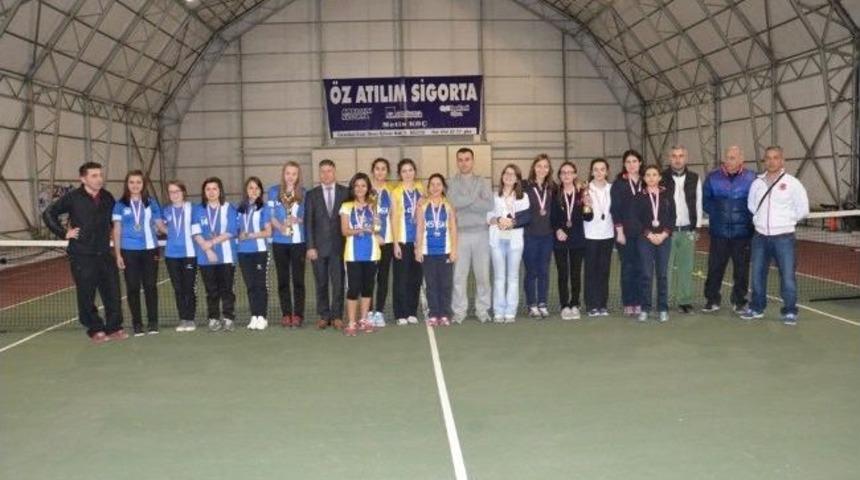Teniste Şampiyonlar Belli Oldu