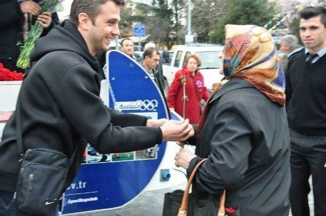 D&uuml;zce Gen&ccedil;lik Merkezi Kadınları Unutmadı 1