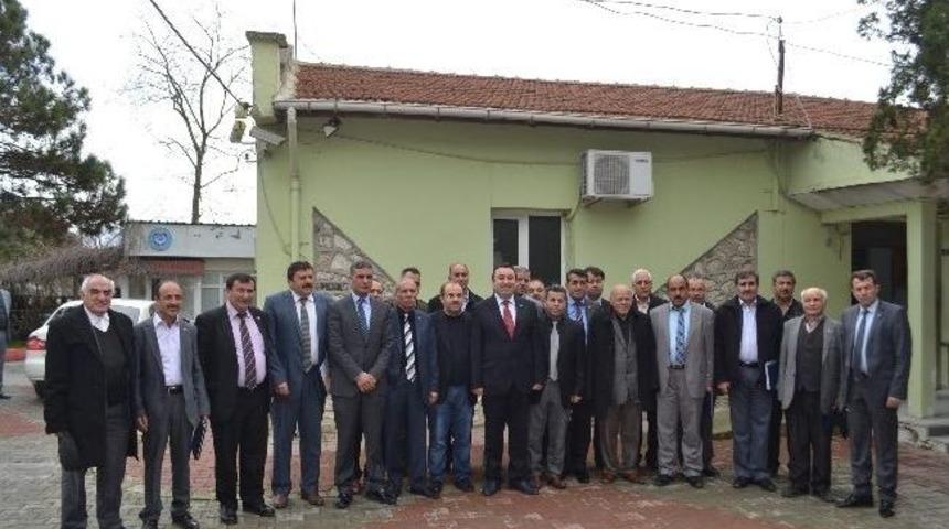 Kapanan Karaağa&ccedil; Belediye Başkanı Y&uuml;cel, &ldquo;hepimiz H&uuml;z&uuml;nl&uuml;y&uuml;z&rdquo;