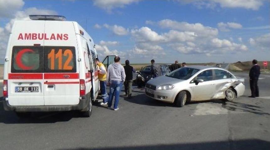 Tekirdağ'da Trafik Kazası: 4 Yaralı