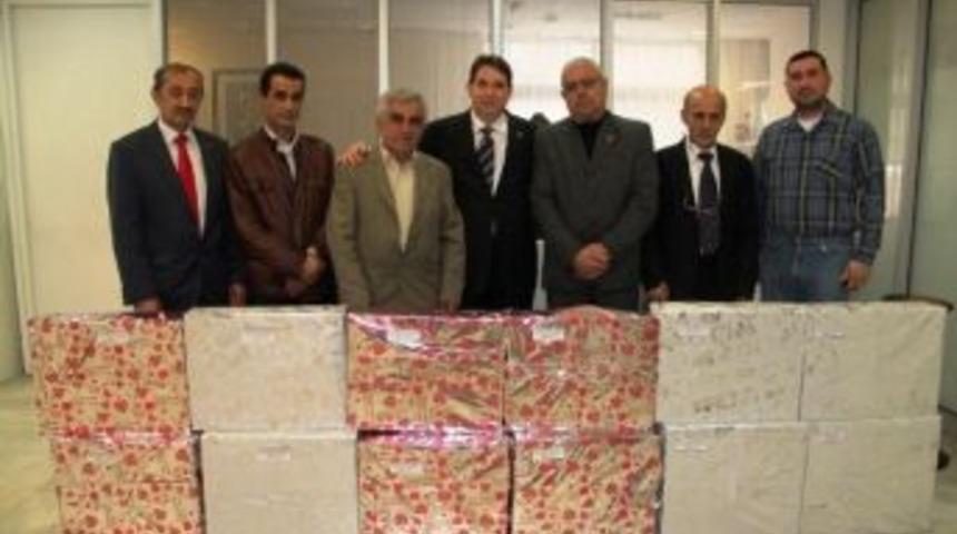 Konak Belediyesi'nden 6 Muhtara Bilgisayar