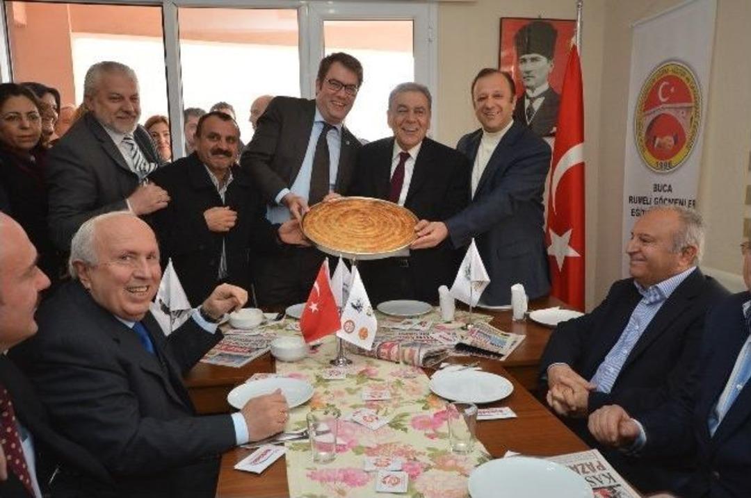 Levent Piriştina'ya B&uuml;y&uuml;k Destek