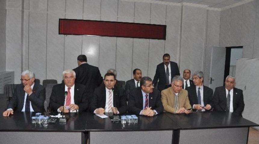 Chp&rsquo;li Başkan Adayları Borsa Esnafını Ziyaret Etti