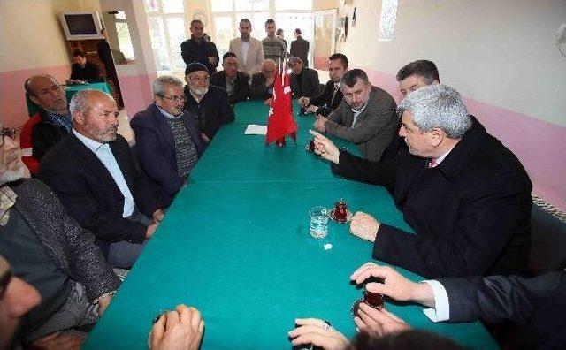 Başkan Karaosmanoğlu nun K&ouml;y Ziyaretleri Devam Ediyor 1
