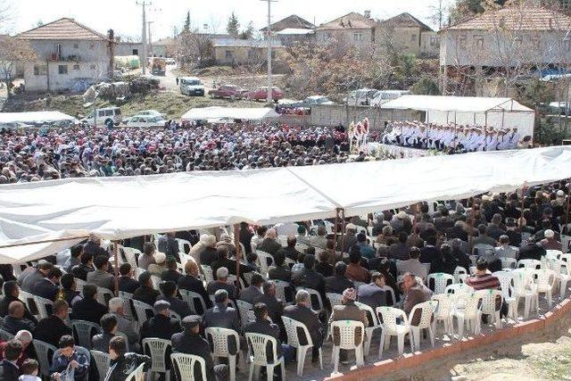 Korkuteli’nde 56 Hafız Ve Hafize Kuran Ziyafeti Sundu