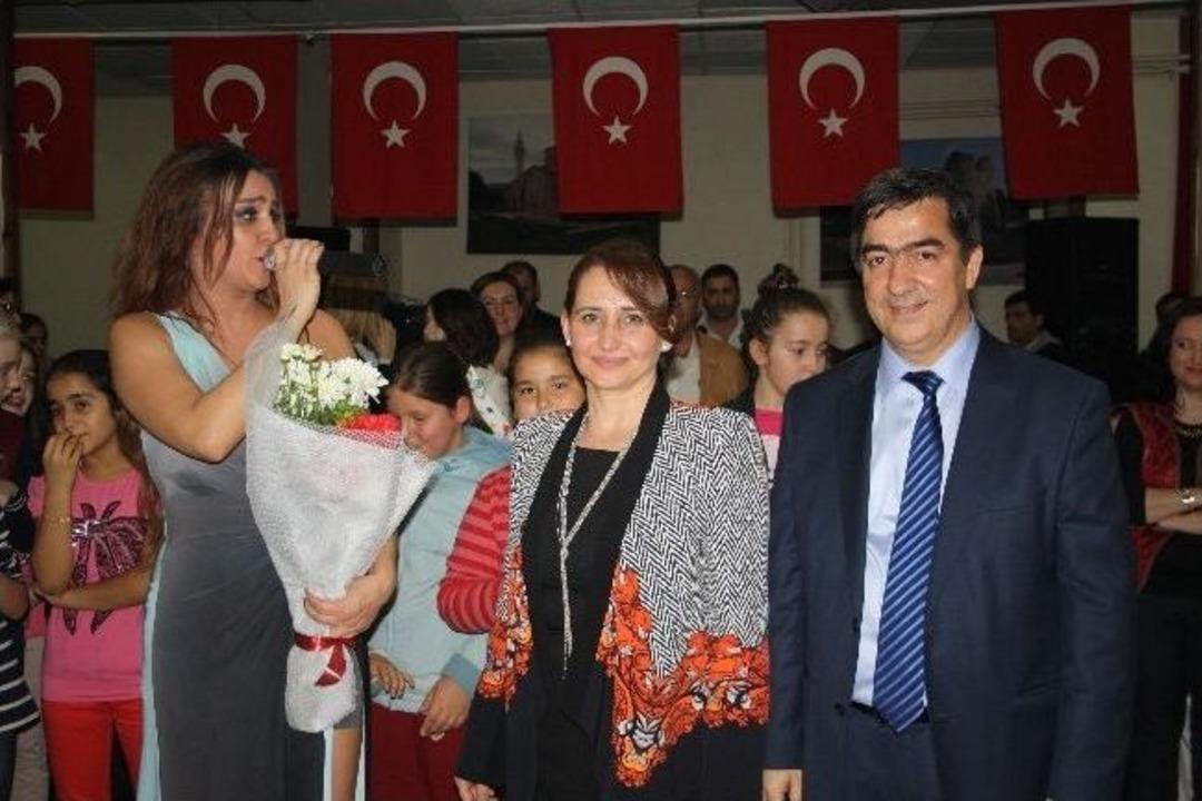 Vizeli Bayanlar &lsquo;kadınlar G&uuml;n&uuml;&rsquo;nde Doyasıya Eğlendi