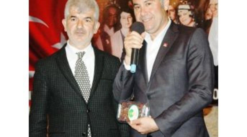 Malatyalılar Dernek Başkanı Ateş'ten Başkan Kocadon&rsquo;a Ziyaret