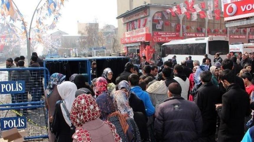 Ağrı, Başbakan Erdoğan&rsquo;ı Bekliyor