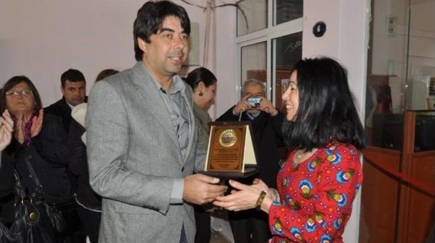 Başkan Demirağ'dan &Uuml;reten Kadınlara Destek