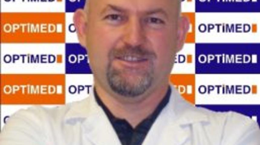 Dr. Durmaz: "g&uuml;nde Bir Paket Sigara İ&ccedil;en, İ&ccedil;meyenlere G&ouml;re Yaklaşık 10 Yıl &Ouml;nce Katarakt Olur"