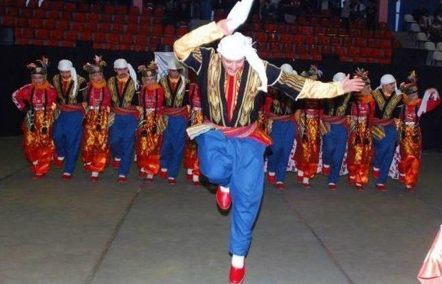 Şehitkamil Halkoyunlarında Çifte Şampiyonluk Elde Etti 2